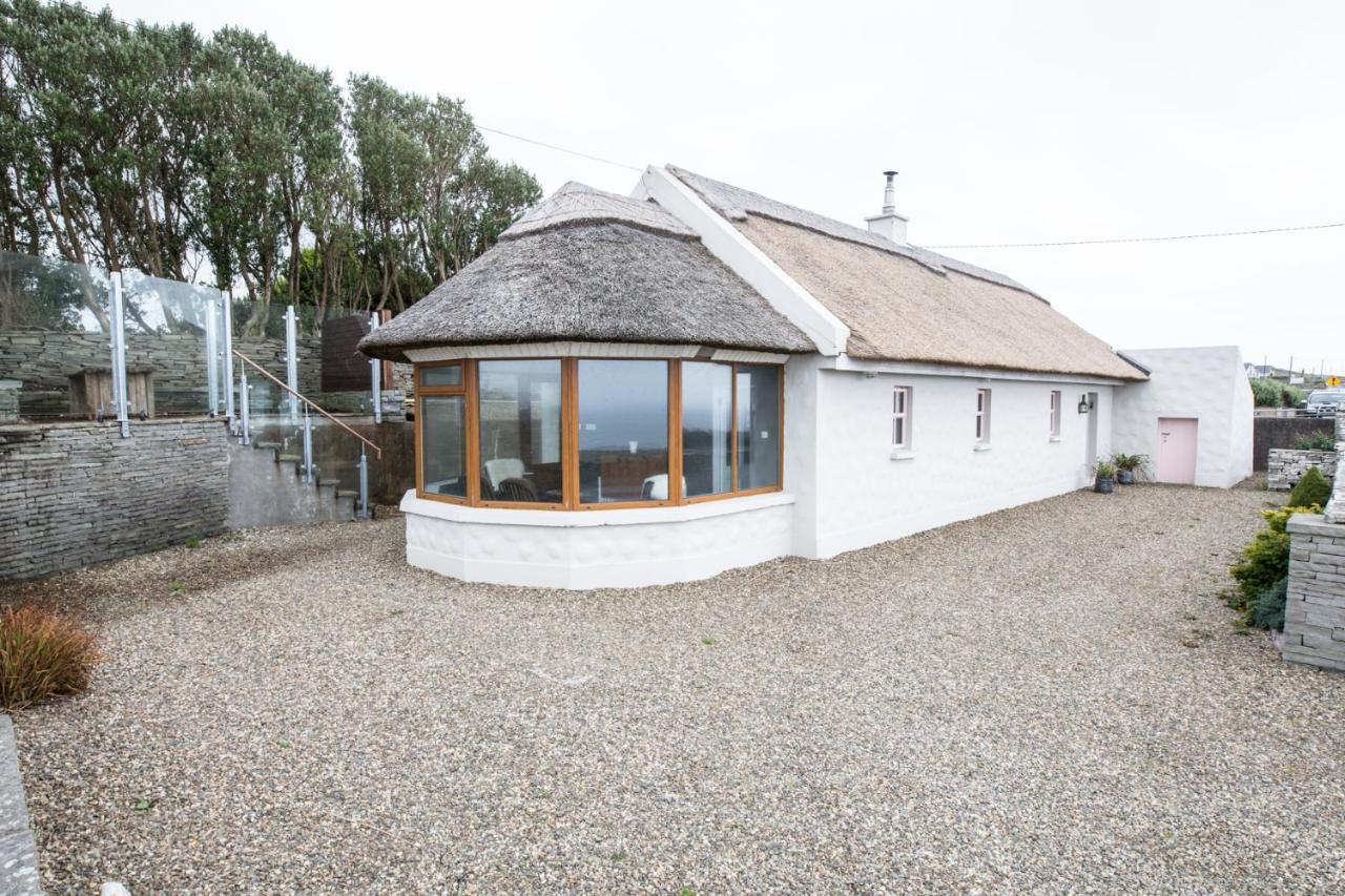 Storytellers Cottage Ballycotteen Exterior photo